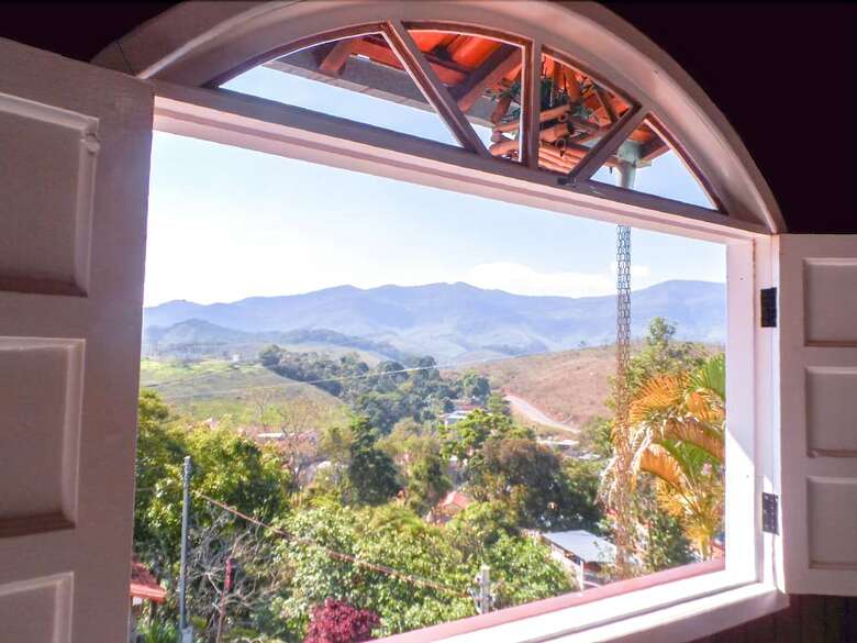 Hotel E Chal�s Arco-�ris