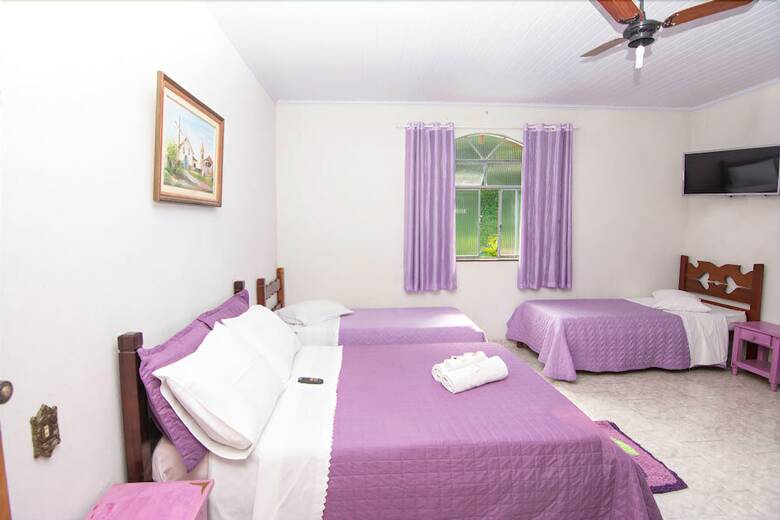 Hotel E Chal�s Arco-�ris