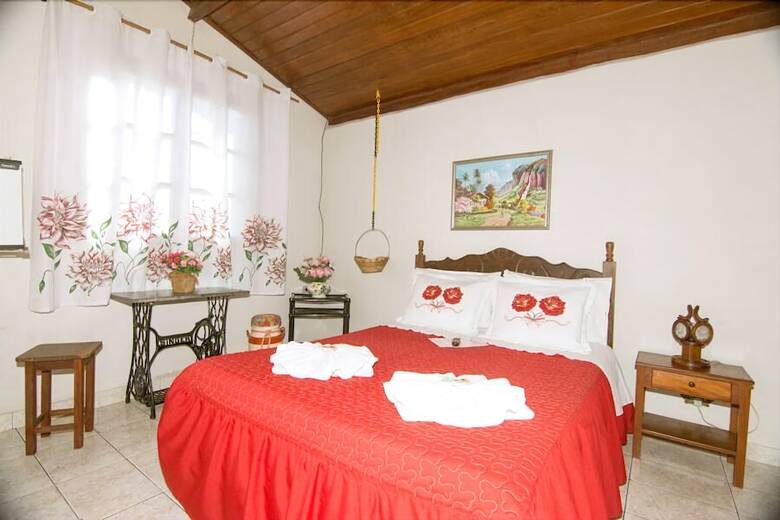 Hotel E Chal�s Arco-�ris