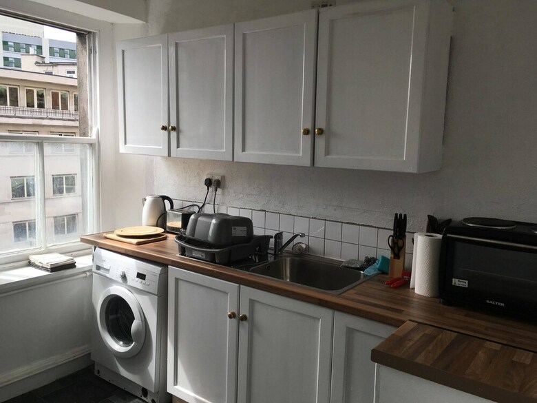 St Nicholas Street Apartment