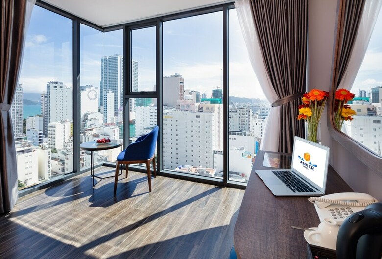 Amber Hotel
