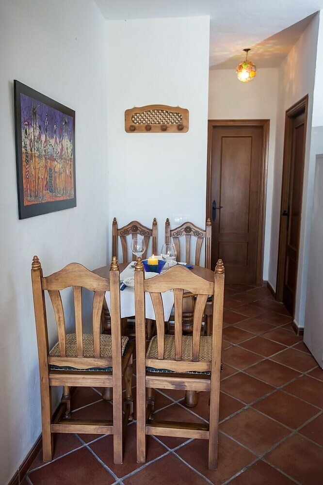 Apartamentos La Limonera