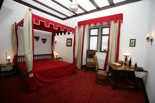 Schlosshotel G�tzenburg