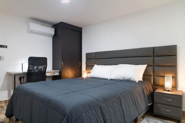 Apartamentos Miracle Building