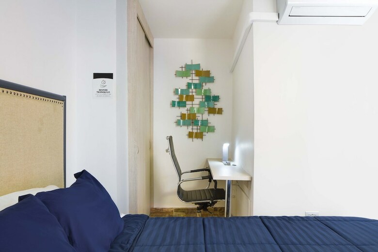 Apartamentos Miracle Building