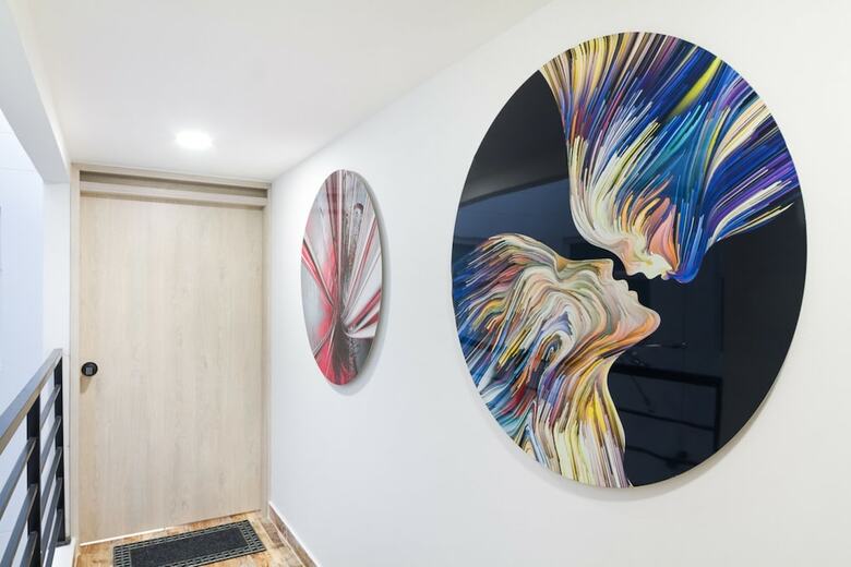 Apartamentos Miracle Building