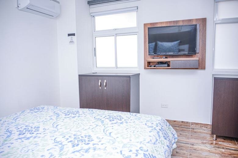 Apartamentos Miracle Building