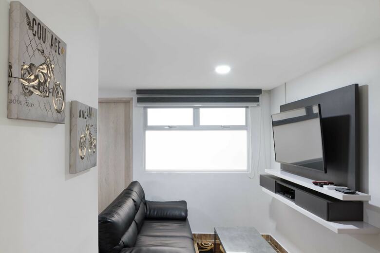 Apartamentos Miracle Building