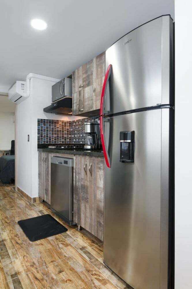 Apartamentos Miracle Building