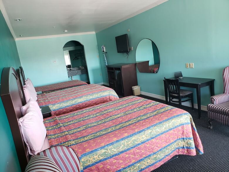 Motel Scottish Inn & Suites