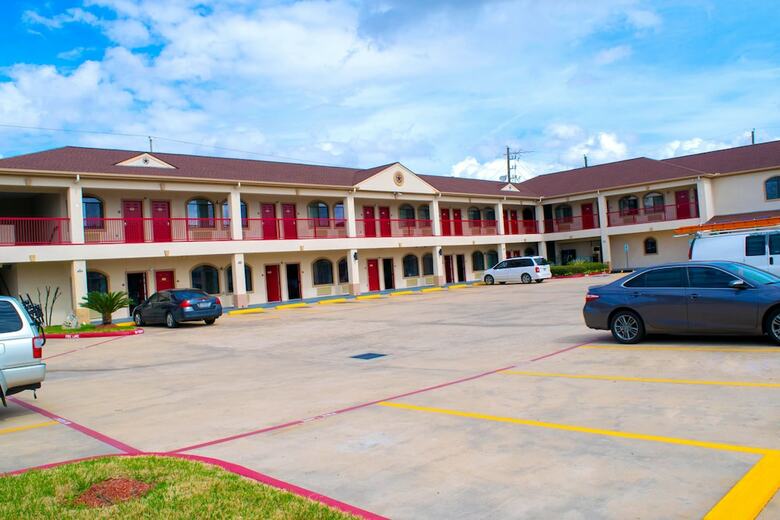 Motel Scottish Inn & Suites
