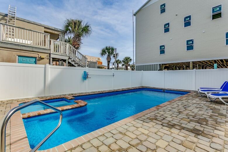 Hostal Together Resorts Cherry Grove Resort At I 206 54th