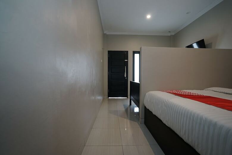 Hostal Oyo 1253 Wismakito Syariah