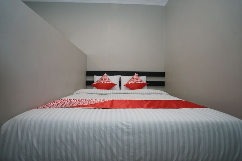 Hostal Oyo 1253 Wismakito Syariah