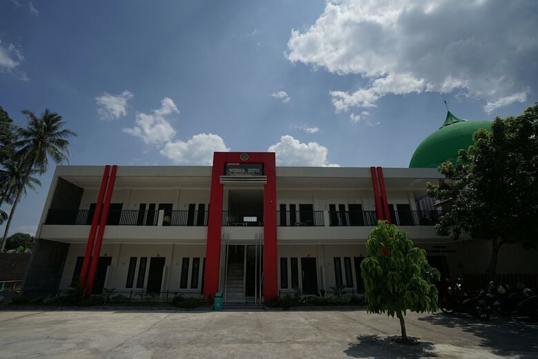 Hostal Oyo 1253 Wismakito Syariah