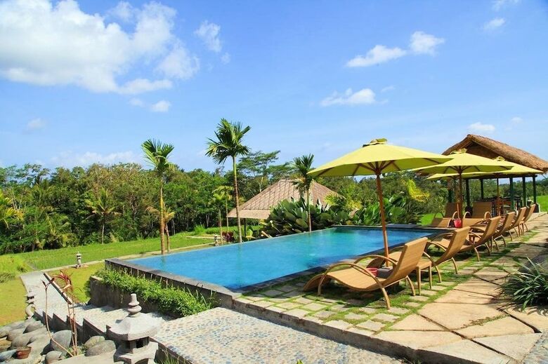 Puri Taman Sari Hotel