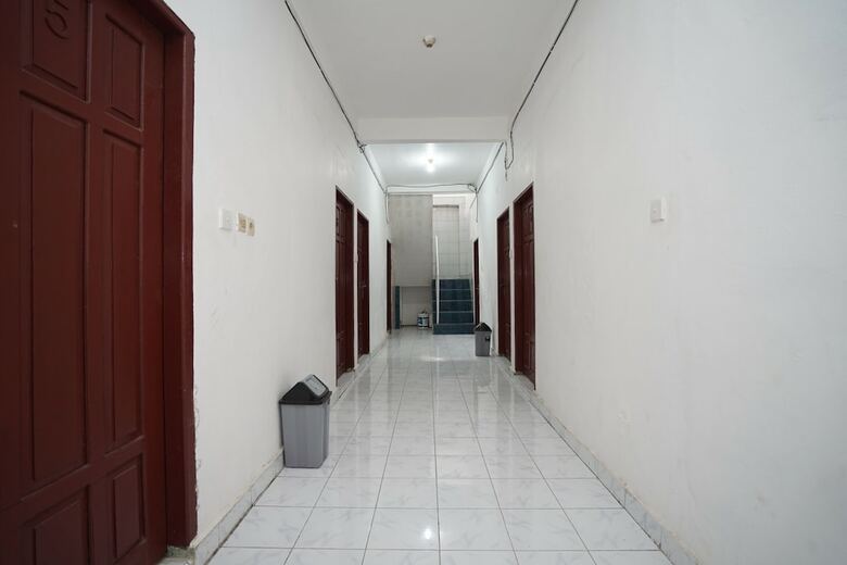 Hostal Oyo 1234 Hotel Silampari