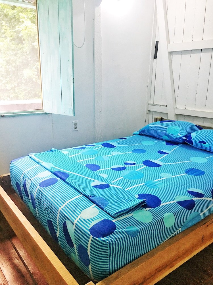 Hostal Twin Fin Hostels