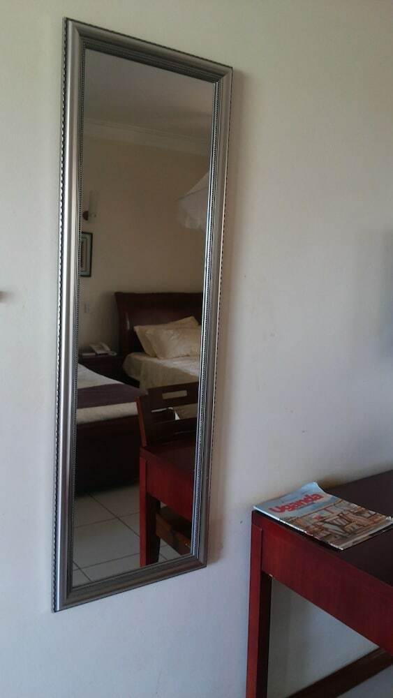Zawadi Hotel
