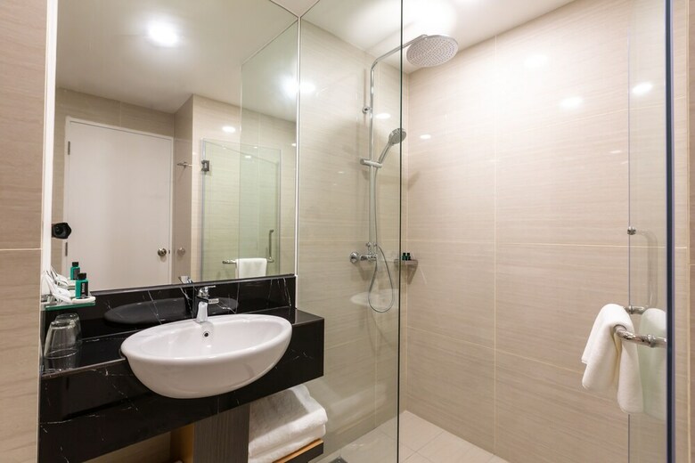 Hotel 7 Suria