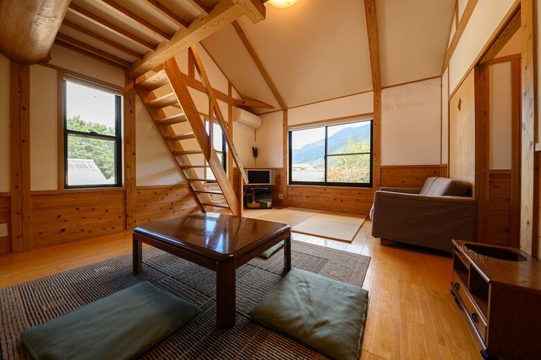 Hotel Yufuin Flora House