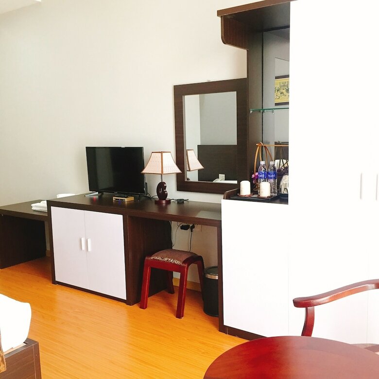 Cat Tuong New Hotel