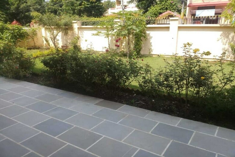 Hotel Krishnangan Home Stay