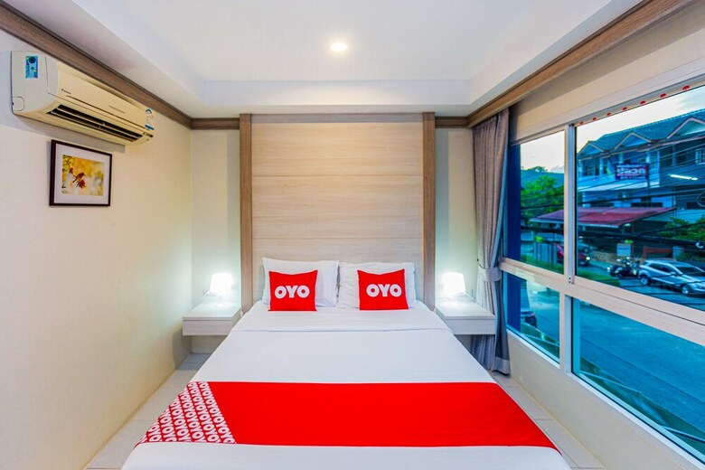 Hotel Oyo 380 Jomthong Mansion