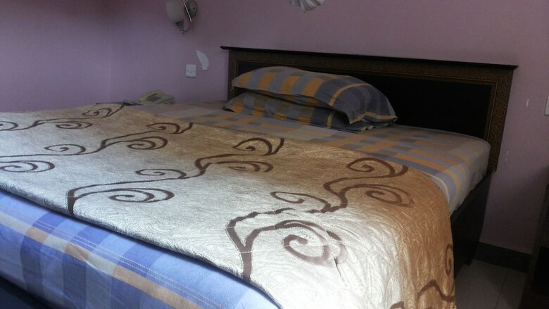 Palema Crown Hotel