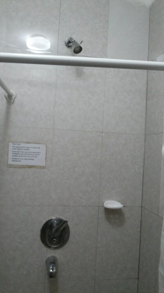Palema Crown Hotel