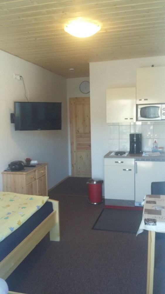 Hotel G�stehaus R�ger