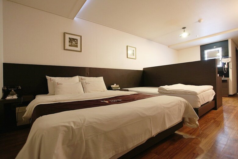 Art Hotel 1