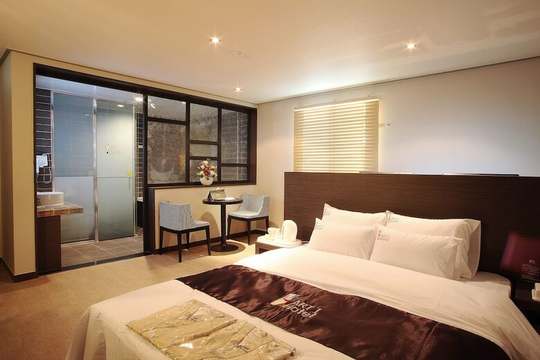 Art Hotel 1