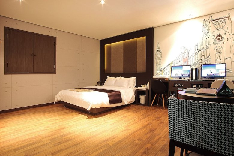 Art Hotel 1