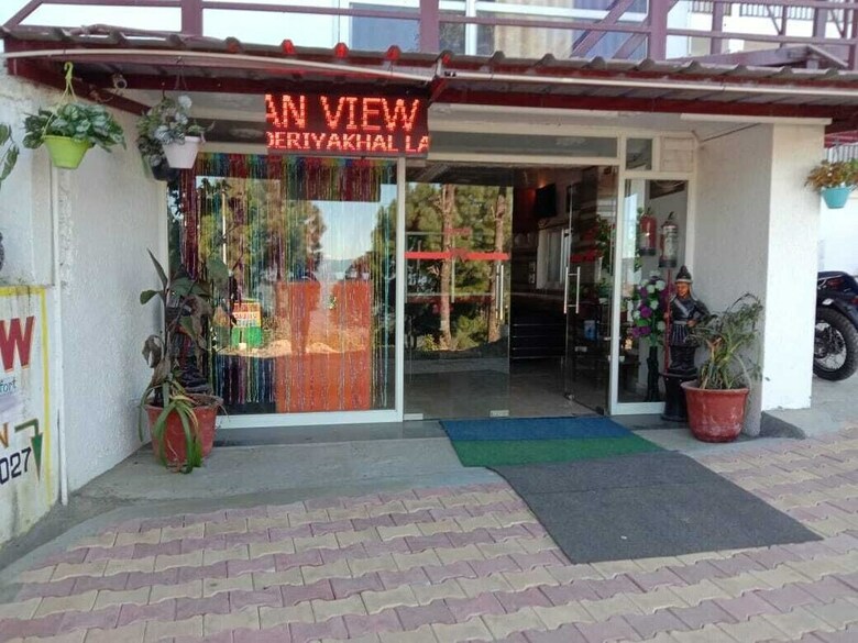 Hotel Himalayan View