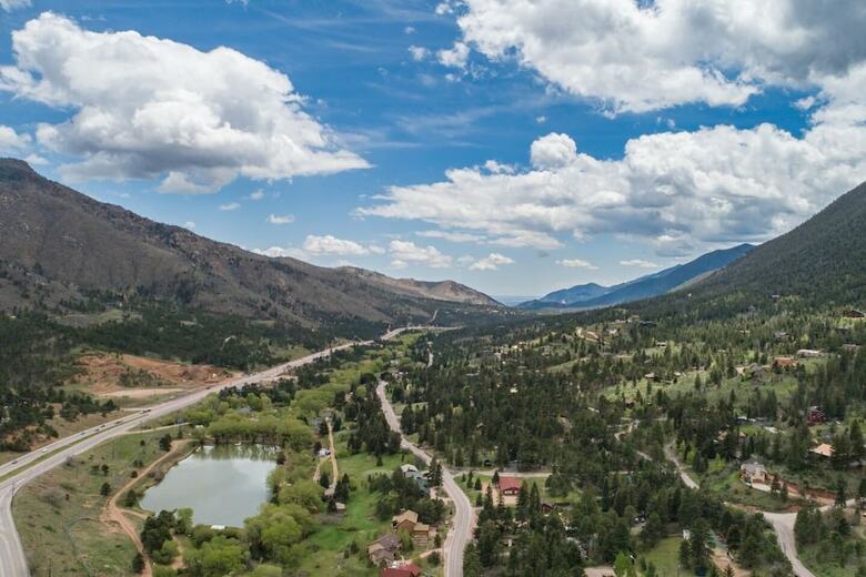 4br Mountain Getaway Pikes Peak, Dog-friendly!