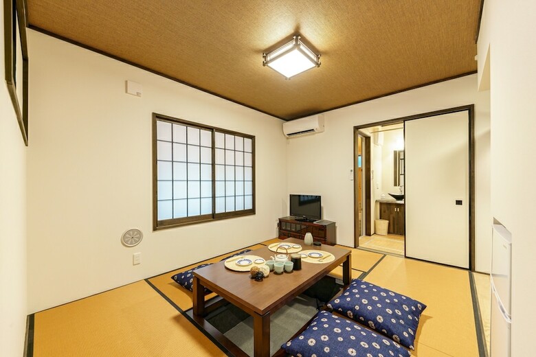 Yadoya Asakusa Sen No Kawa