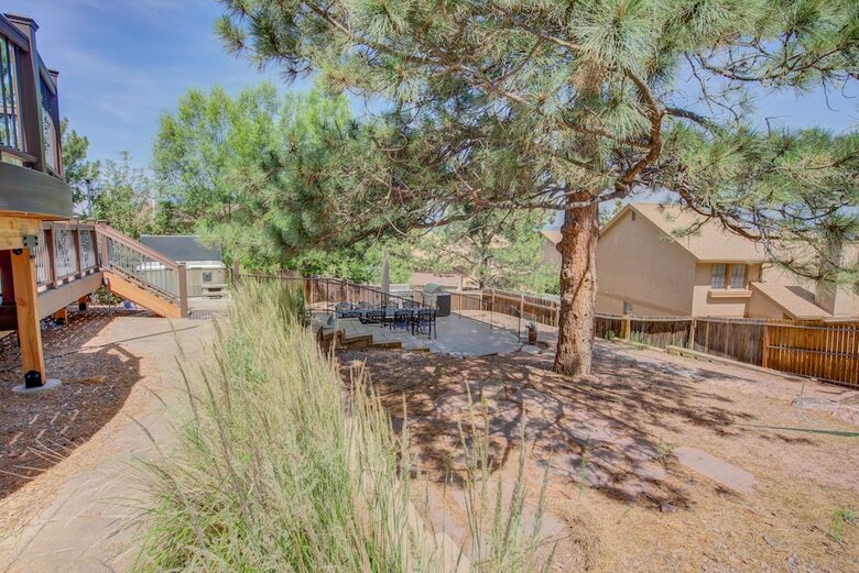 4br Entertainer Af Academy Hot Tub, Firepit!