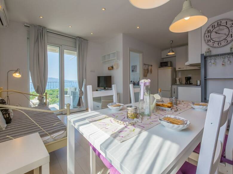 Apartments Lavarin