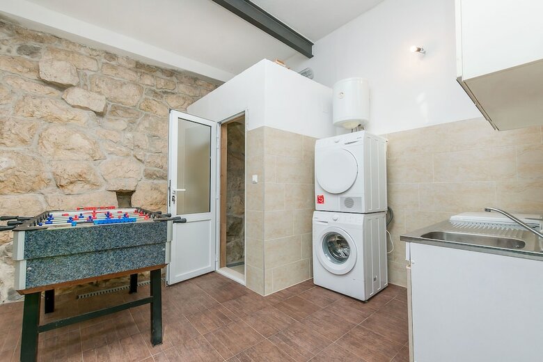 Villa Holiday Home Zve?anje