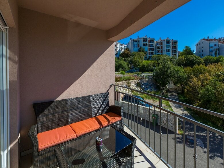 Apartment Cherry