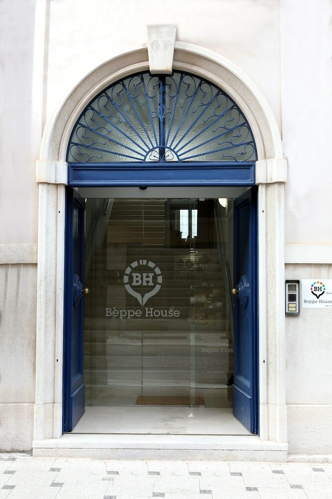 Bed & Breakfast Beppe House