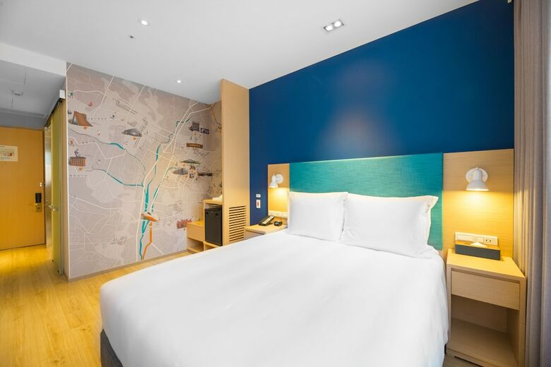 Hotel Holiday Inn Express Taichung Fengchia