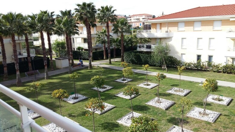 Apartamento 2p Confort 5mn Mer Wifi Parking Piscine