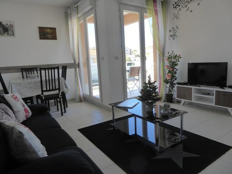 Apartamento 2p Confort 5mn Mer Wifi Parking Piscine