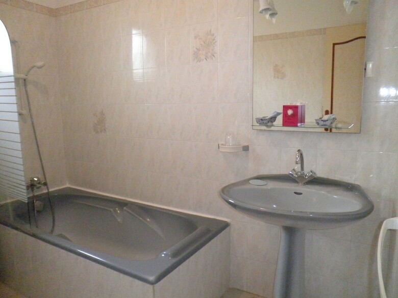 Hotel Chambres D'h�tes Les Nefliers