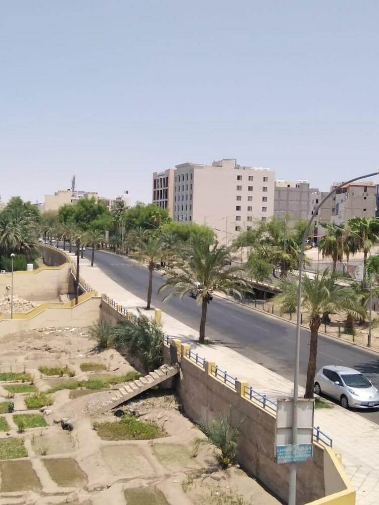 Aparthotel Al Amer Hotel Apartments