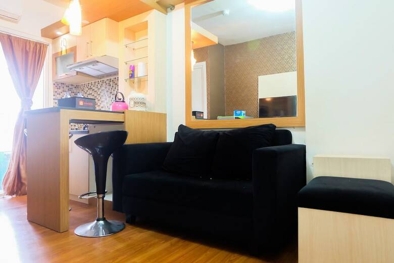 Nice 2br Green Pramuka Apartment