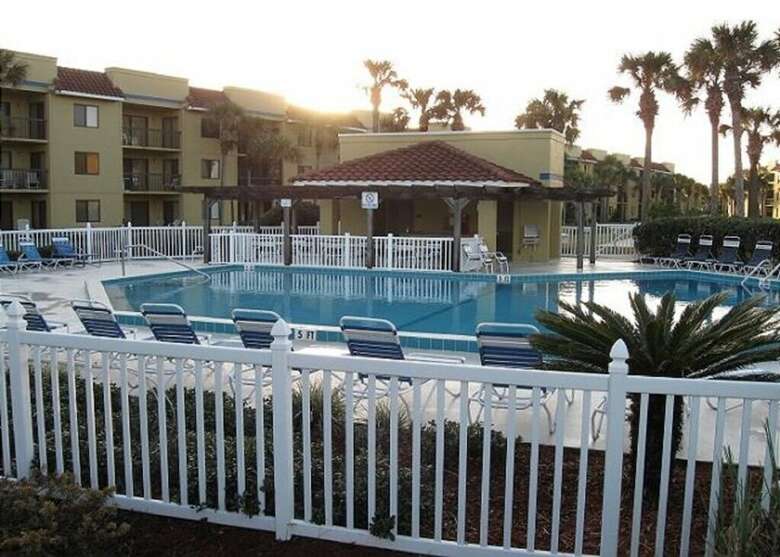 Ocean Village Club Q34