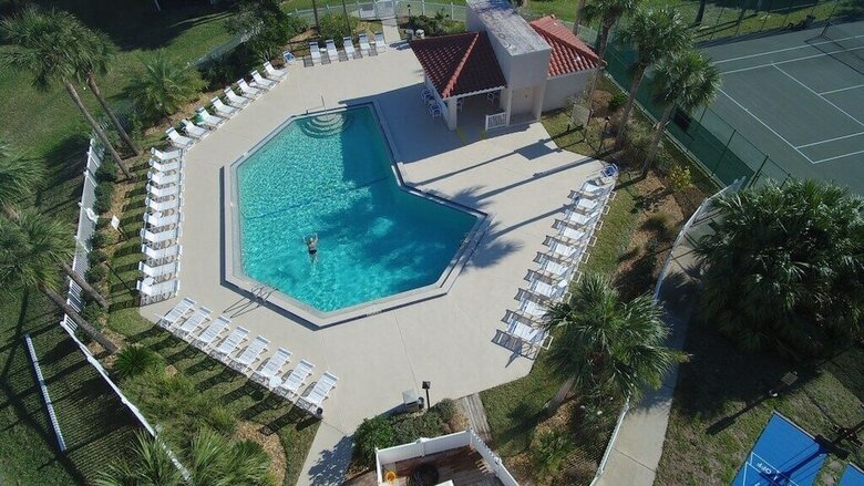 Ocean Village Club Q34